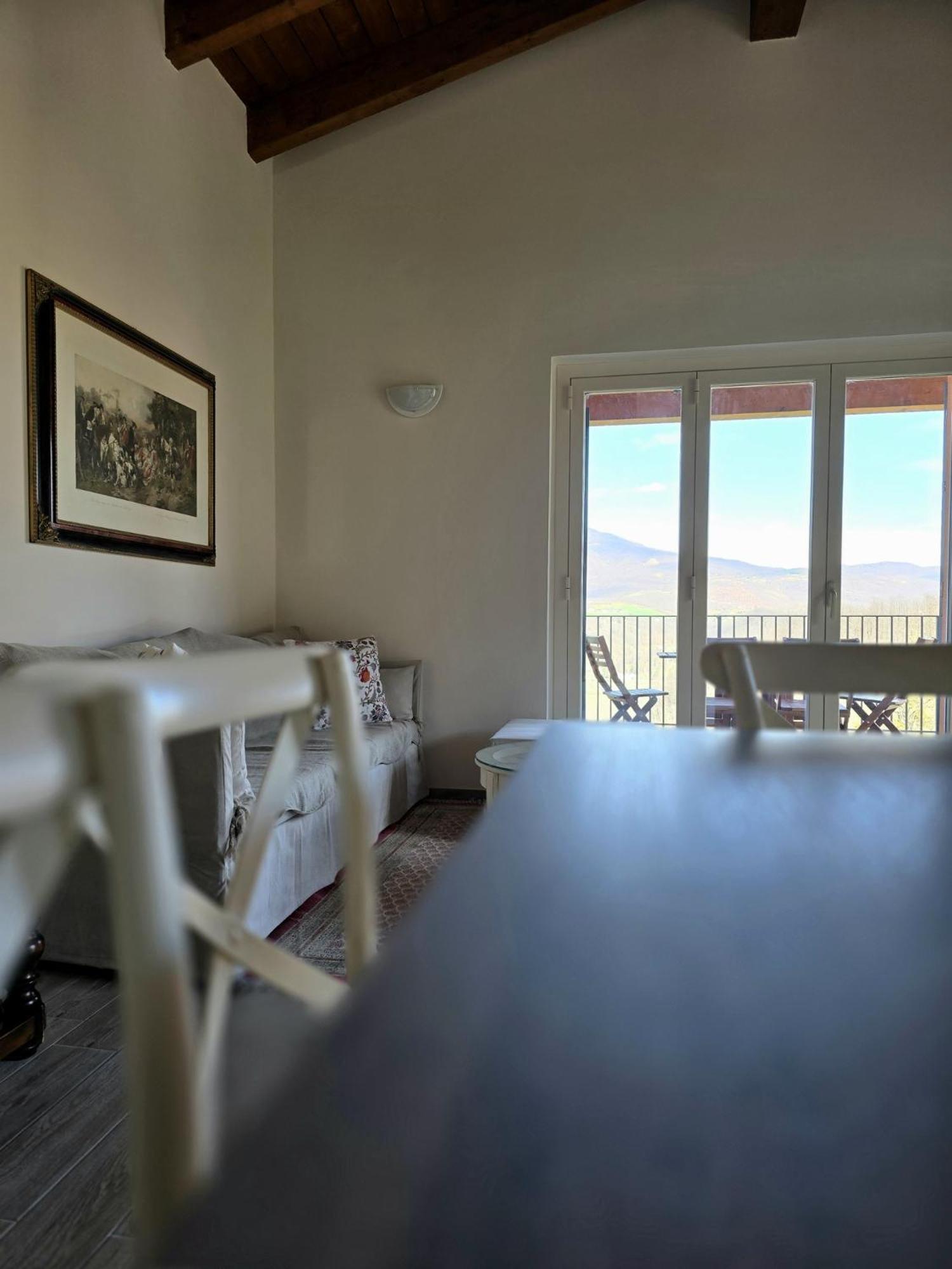 Oasi Di Pace Nella Val Di Taro * Compiano